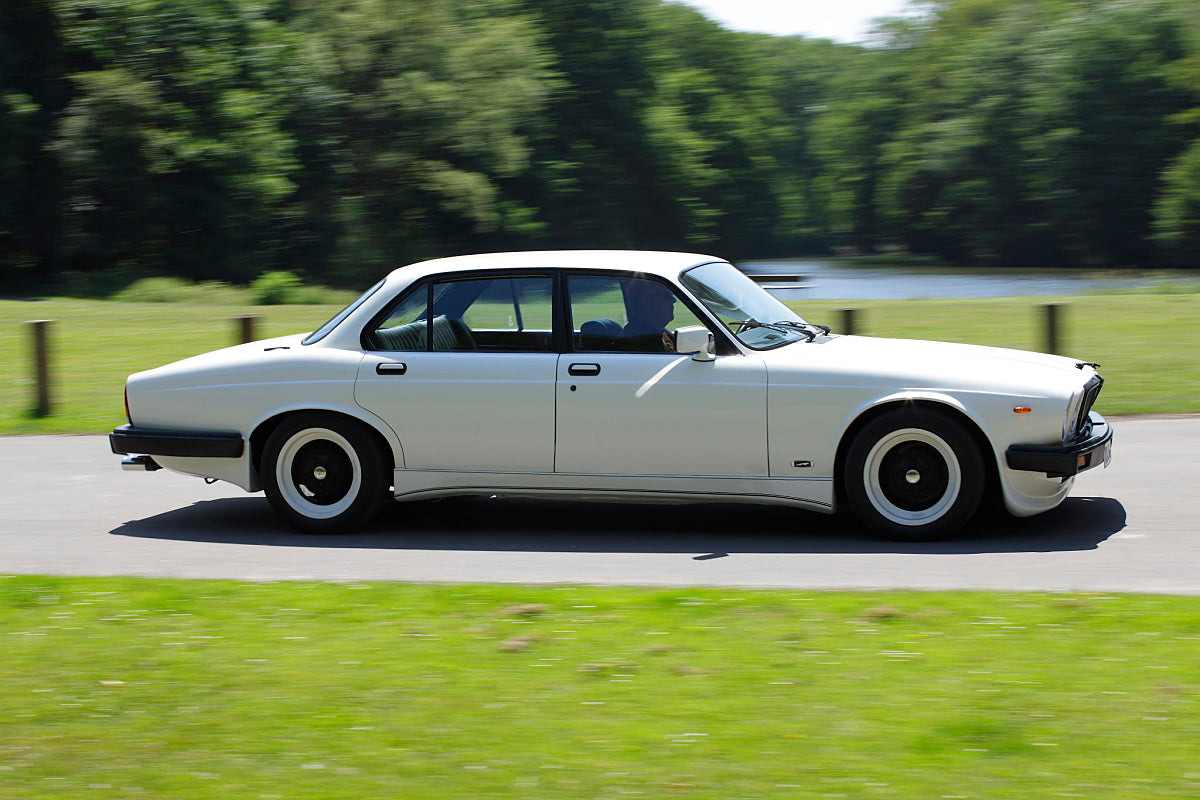 Arden Aerodynamik Schwellersatz für XJ 4,2l und 5,3l