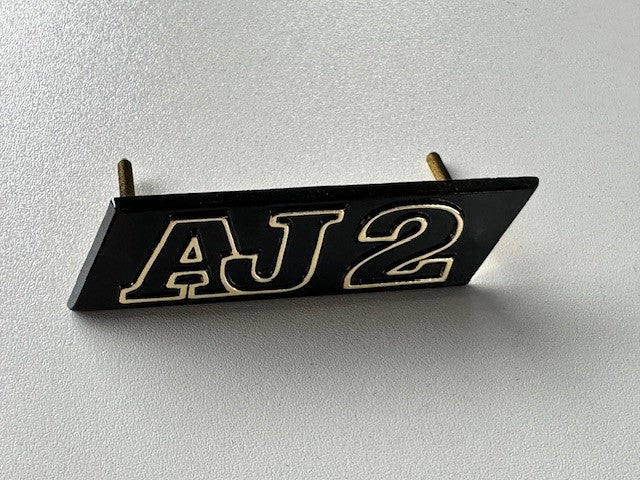 AJ 2 Typenschild