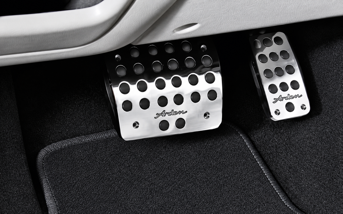 Arden aluminum pedal set for Jaguar XKR, XKR-S