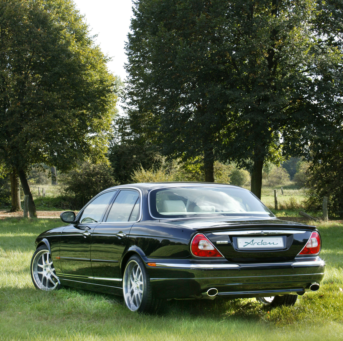 Arden Sport-Endschalldämpfer 2-Rohr-Variante (für XJ / X350 / X358) +5 PS ab Baujahr 2003