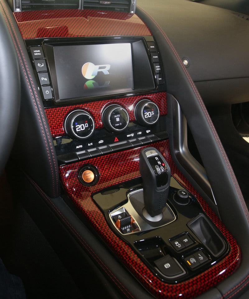 Center console in carbon Jaguar F-Type